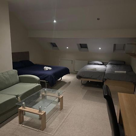 Seaford Guest House Xxx Stoke-on-Trent エクステリア 写真